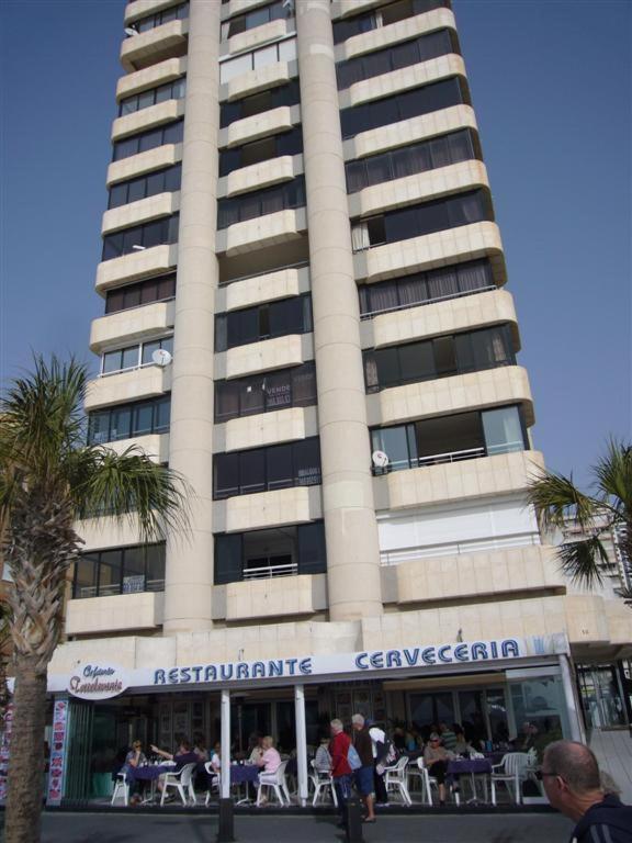 Torre Levante - Fincas Arena Benidorm Eksteriør bilde